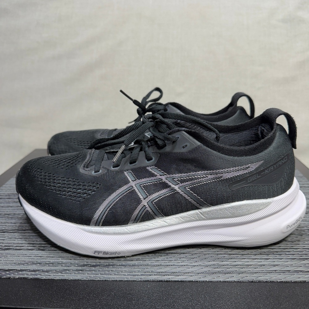 ASICS GEL-Kayano 31 Running Shoes - Women 9 Wide - Black White 1012B671